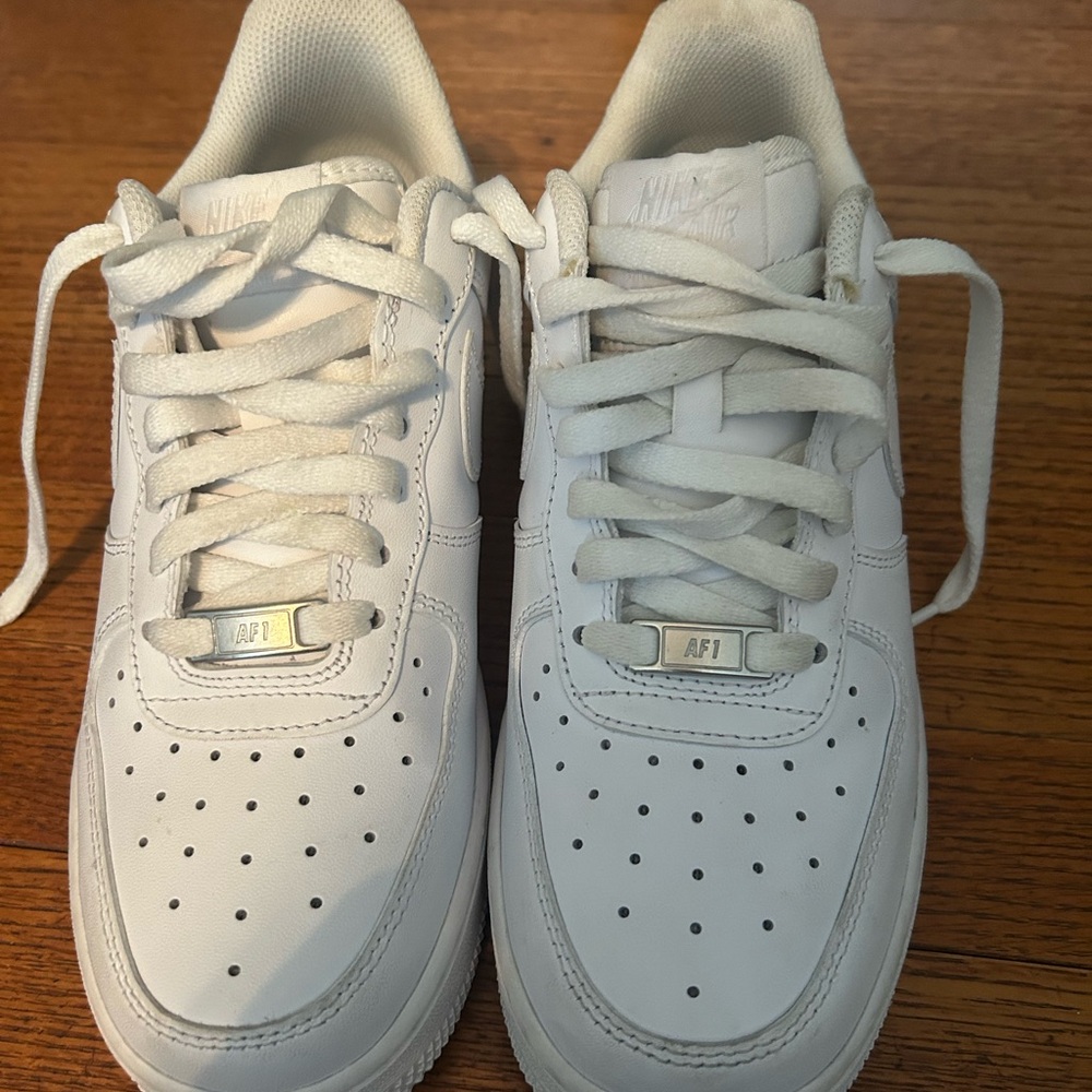 Nike Air Force 1 size 7